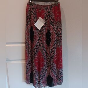 MICHAEL MICHAEL KORS Pleated Bandana-Print Red Currant Maxi Skirt